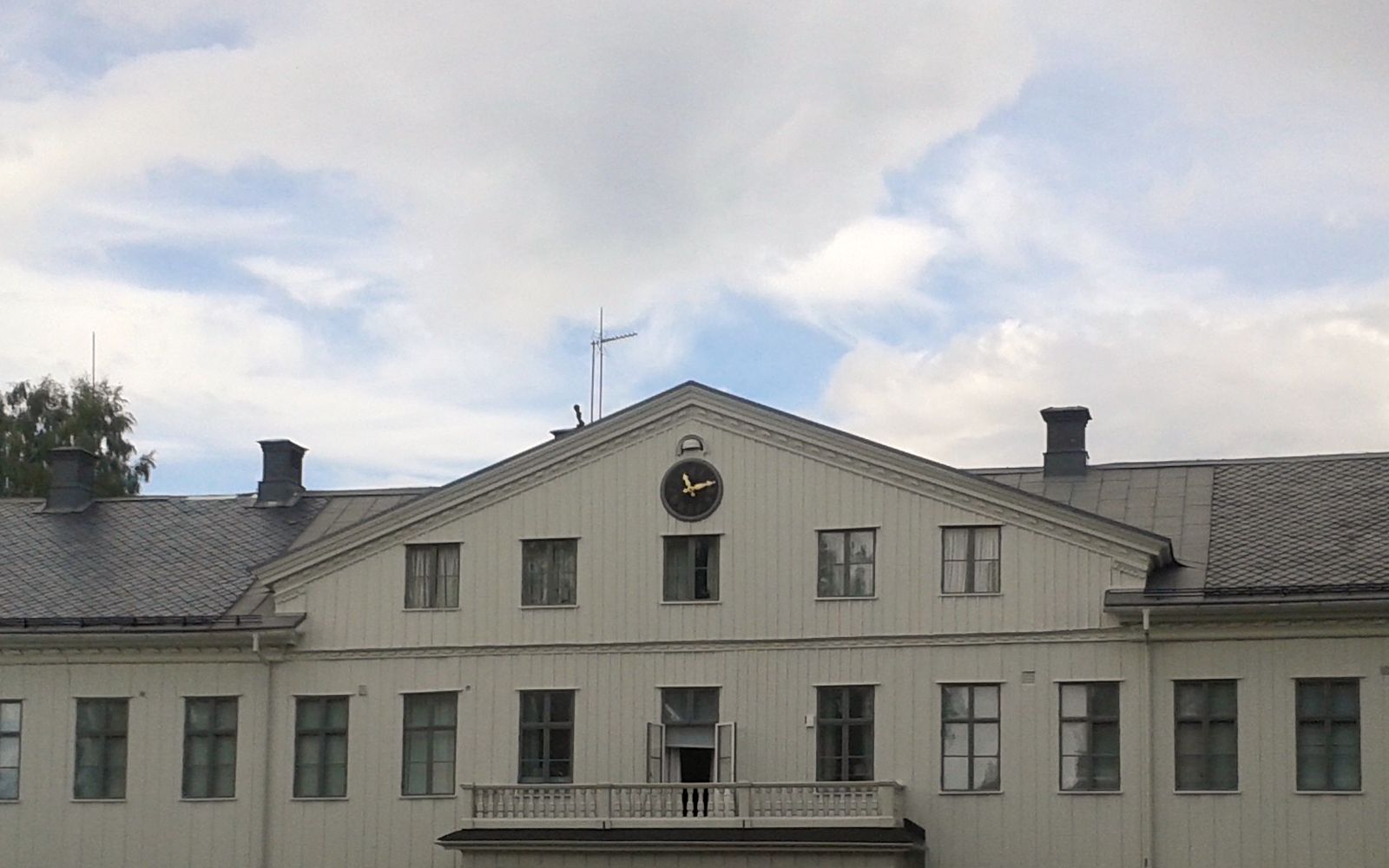 Uddeholms Herrgård sedd från gården